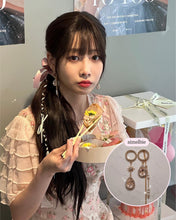 Load image into Gallery viewer, Meteor Shower Earrings - Champagne Pink ver. (Billlie Haruna, Lovelyz Jiae Earrings)