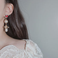 Load image into Gallery viewer, The Royal Red Queen Bee Earrings (KARA Gyuri Earrings)