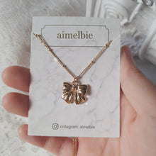 Load image into Gallery viewer, Lovely Ribbon Layered Necklace - Gold (Choi Yoojung, Kwon Jinah Necklace)