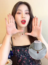 Load image into Gallery viewer, City Women Gold Chain Choker - Ruby Red (STAYC Isa, Dreamcatcher Yoohyeon Necklace)