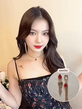 Load image into Gallery viewer, City Women Gold Chain Choker - Ruby Red (STAYC Isa, Dreamcatcher Yoohyeon Necklace)