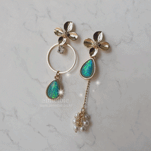 Load image into Gallery viewer, Gold Flowers and Coral Blue Teardrops Earrings