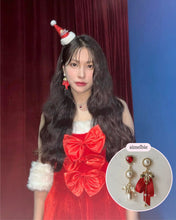 Load image into Gallery viewer, The Royal Red Queen Bee Earrings (KARA Gyuri Earrings)