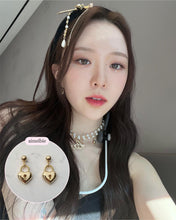 Load image into Gallery viewer, Gold Heart Lock Earrings (Ive Yujin, Ive Rei, Billlie Sheon Earrings)