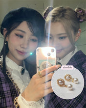 Load image into Gallery viewer, Daily Antique Earrings - Gold ver. (IVE Yujin Earrings)
