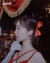 Load image into Gallery viewer, Melbie The Cat Series - The Elegance Earrings (Gold ver.)