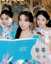 Load image into Gallery viewer, Light Sapphire and Pearl Earrings (ITZY Yuna Earrings)