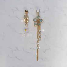 Load image into Gallery viewer, Dreamy Flower Shower Earrings
