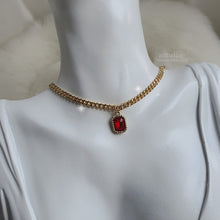 Load image into Gallery viewer, City Women Gold Chain Choker - Ruby Red (STAYC Isa, Dreamcatcher Yoohyeon Necklace)