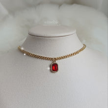 Load image into Gallery viewer, City Women Gold Chain Choker - Ruby Red (STAYC Isa, Dreamcatcher Yoohyeon Necklace)
