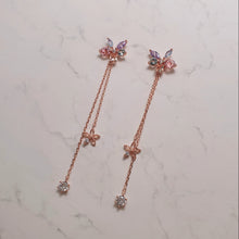 Load image into Gallery viewer, Pastel Jewel Flower Earrings
