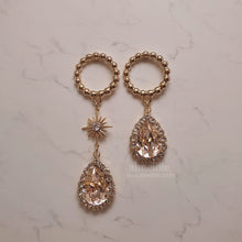 Load image into Gallery viewer, Meteor Shower Earrings - Champagne Pink ver. (Billlie Haruna, Lovelyz Jiae Earrings)
