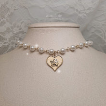 Load image into Gallery viewer, Baby Angel Pearl Choker - Gold ver. (Billlie Tsuki Necklace)