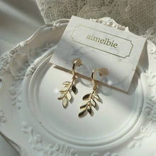 Load image into Gallery viewer, Forest Leaves Huggies Earrings - Gold
