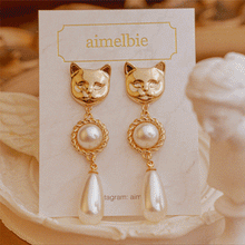 Load image into Gallery viewer, Melbie The Cat Series - The Elegance Earrings (Gold ver.)
