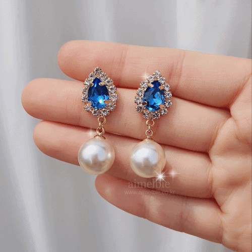 aimelbie ロイヤルブルーシックピアス