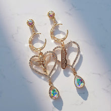 Load image into Gallery viewer, Angelic Moon Earrings (Weki Meki Sei, Yukika Earrings)