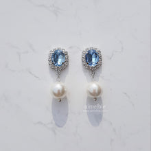 Load image into Gallery viewer, Light Sapphire and Pearl Earrings (ITZY Yuna Earrings)