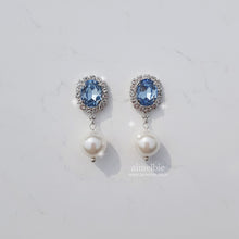 Load image into Gallery viewer, Light Sapphire and Pearl Earrings (ITZY Yuna Earrings)