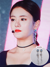 Load image into Gallery viewer, Diamond Petals - Light Sapphire ver. (Lovelyz Jiae, April Chaekyung Earrings)