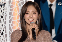 Load image into Gallery viewer, Diamond Petals Earrings - Navy ver. (fromis_9 Nakyung, Weki Meki Rina Earrings)