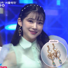 Load image into Gallery viewer, Angelic Moon Earrings (Weki Meki Sei, Yukika Earrings)