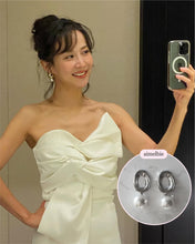 Load image into Gallery viewer, [Cho Yeojeong (&#39;Parasite&#39; Actress) Earrings] Vintage Oval Ring and Pearl Earrings - Silver Color