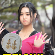 Load image into Gallery viewer, Royal Baby Angel Earrings - Short (Gold) (Kep1er Mashiro Earrings)