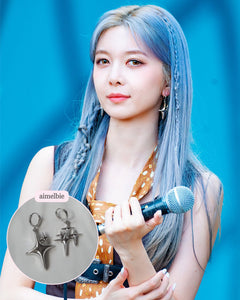 [Aespa Karina Earrings] Sparkle Sparkle Huggies Earrings