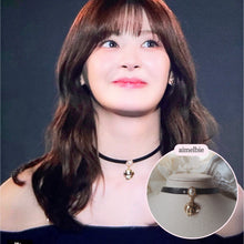 Load image into Gallery viewer, [STAYC Seeun Necklace] Venus Leather Choker Necklace