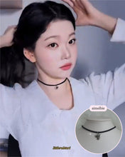 Load image into Gallery viewer, [Aespa Winter Choker] Vintage Heart Locket Choker - Silver ver.
