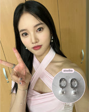 Load image into Gallery viewer, Vintage Oval Ring and Pearl Earrings - Silver (Weeekly Sujin Earrings)