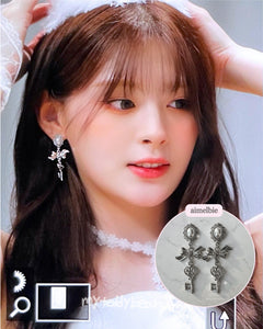 [STAYC Seeun Earrings] Antique Lovely Key Earrings - Silver