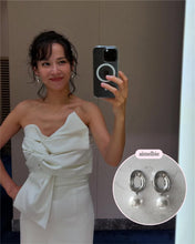 Load image into Gallery viewer, [Cho Yeojeong (&#39;Parasite&#39; Actress) Earrings] Vintage Oval Ring and Pearl Earrings - Silver Color