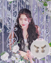 Load image into Gallery viewer, Daisy Wing Earrings - Simple (Gold ver.) (Red Velvet Yeri, Park Eunbin Earrings)