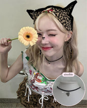 Load image into Gallery viewer, [Aespa Winter Choker] Vintage Heart Locket Choker - Silver ver.