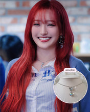 Load image into Gallery viewer, Dreamy Butterfly Semi-Choker Necklace - Rainbow (STAYC Isa, STAYC Seeun, Sejeong Kim, Oh My Girl Jiho Necklace)