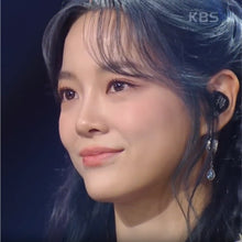 Load image into Gallery viewer, [IVE Leeseo, Kim Sejeong Earrings] The Angel Wings Earrings