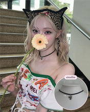 Load image into Gallery viewer, [Aespa Winter Choker] Vintage Heart Locket Choker - Silver ver.