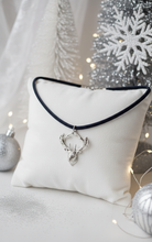 Load image into Gallery viewer, [ITZY Chaeryeong Necklace] Raindeer Choker Necklace - Silver Color