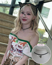 Load image into Gallery viewer, [Aespa Winter Choker] Vintage Heart Locket Choker - Silver ver.