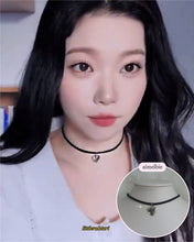 Load image into Gallery viewer, [Aespa Winter Choker] Vintage Heart Locket Choker - Silver ver.