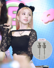 Load image into Gallery viewer, Urban Chic Butterfly Earrings (Kep1er Yeseo, LOONA Yves, Dreamcatcher Yoohyeon, Jiyu Earrings)