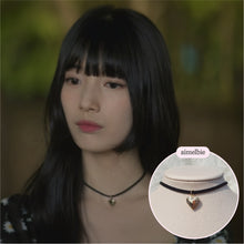 Load image into Gallery viewer, Vintage Heart Locket Choker (Bae Suzy from &#39;Doona!&#39;, IVE Yujin choker)