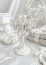 Load image into Gallery viewer, [Aespa Winter Earrings] Judy Earrings - Silver