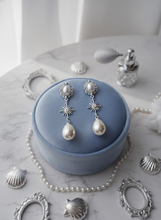 Load image into Gallery viewer, [IU, Kim Sejeong Earrings] Minerva Earrings - Silver version