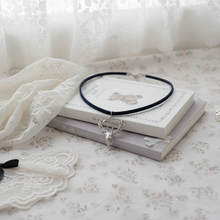 Load image into Gallery viewer, [ITZY Chaeryeong Necklace] Raindeer Choker Necklace - Silver Color