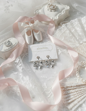 Load image into Gallery viewer, [Hearts2Hearts Ana Earrings] Adorable Ribbon Huggies Earrings - Silver