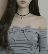 Load image into Gallery viewer, Crescent Moon Choker - Silver ver.