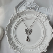Load image into Gallery viewer, Metal Drop Butterfly Necklace